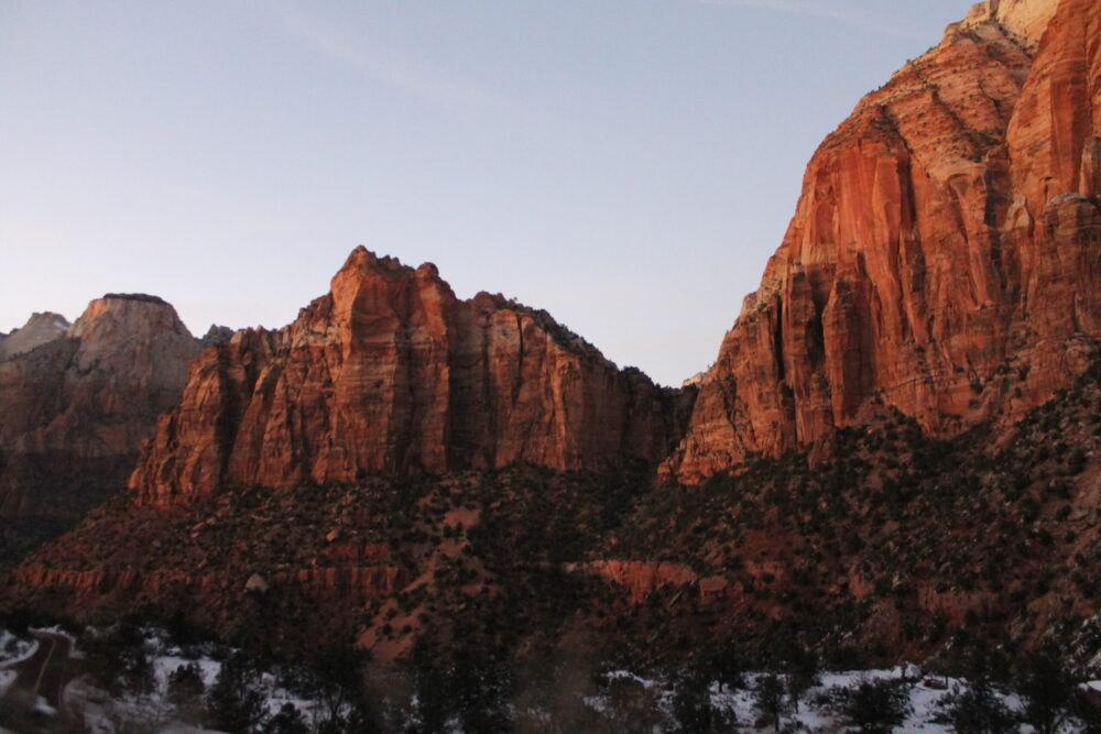Read more about the article Best National Parks to Visit in the United States: Top Destinations for Nature Lovers